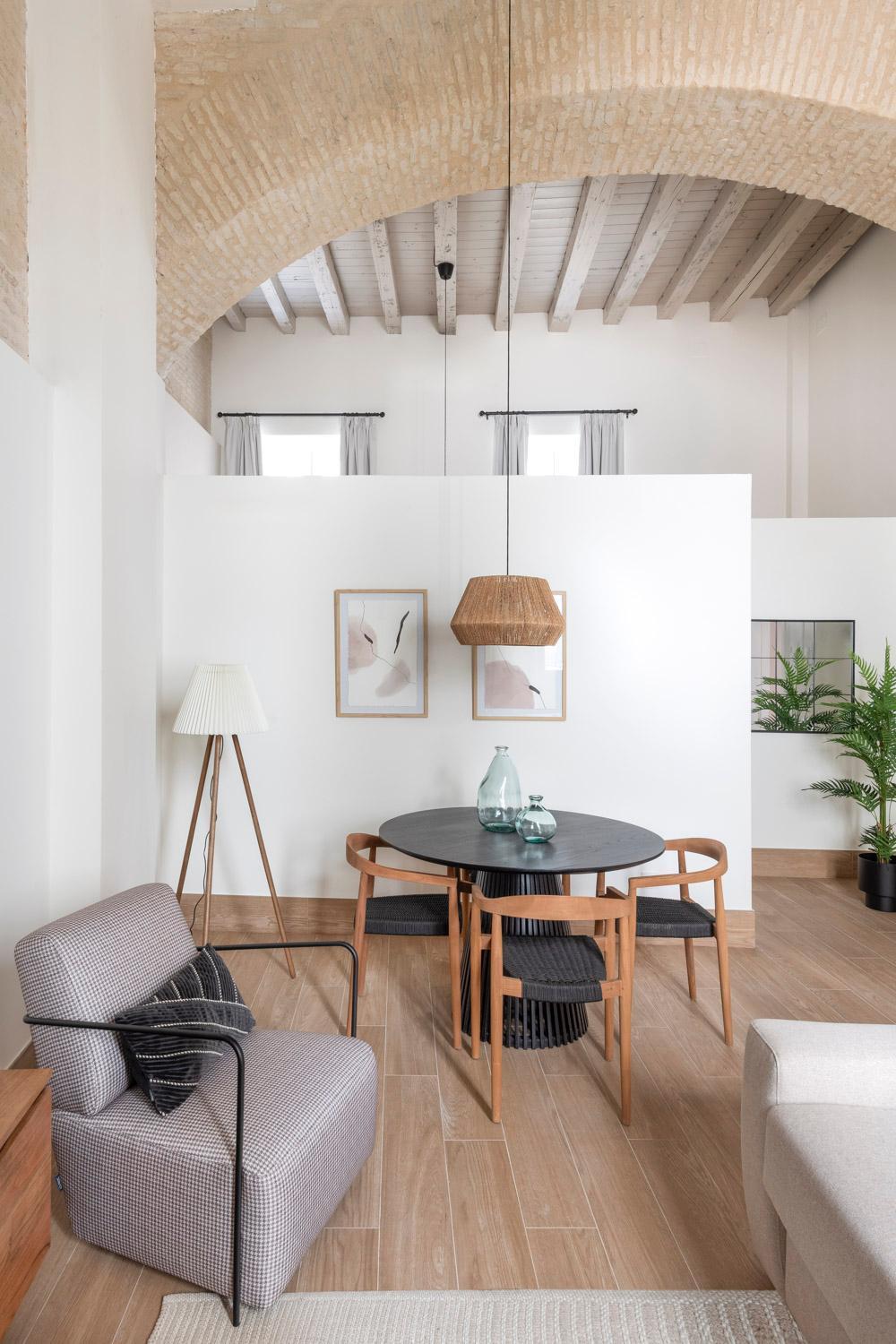 Magno Apartments Almansa 塞维利亚 外观 照片