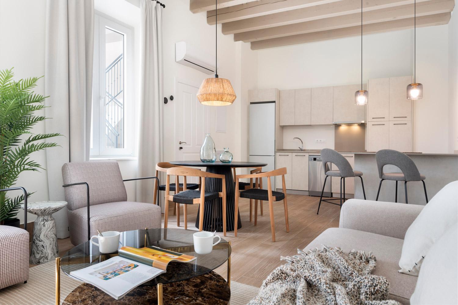 Magno Apartments Almansa 塞维利亚 外观 照片