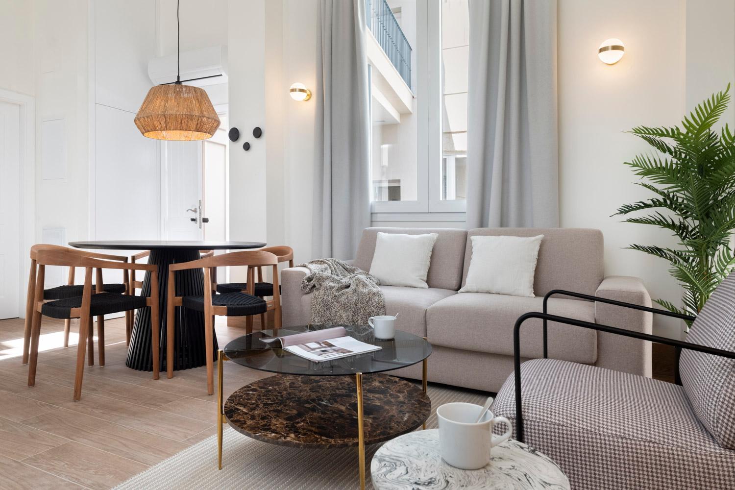 Magno Apartments Almansa 塞维利亚 外观 照片