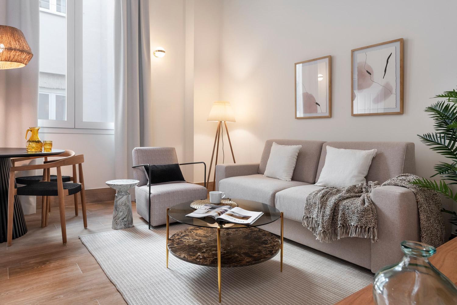 Magno Apartments Almansa 塞维利亚 外观 照片